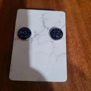 Colorstreet earring studs